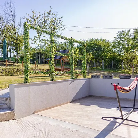 Vikendica Sava Apartment